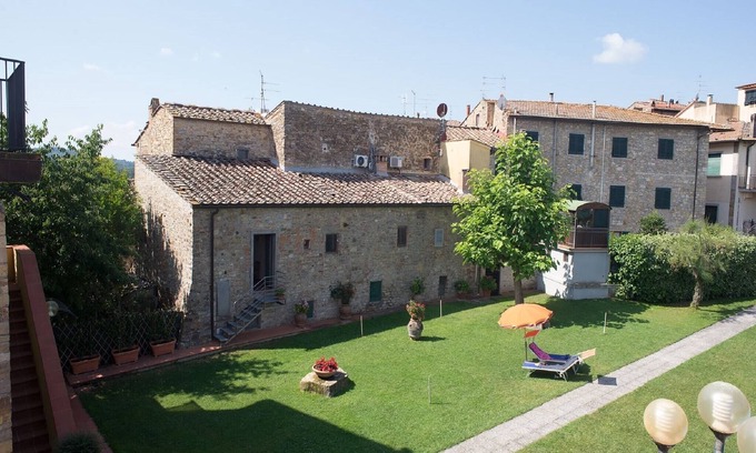 San Donato in Poggio Cabaña | Escapada encantadora a un viñedo