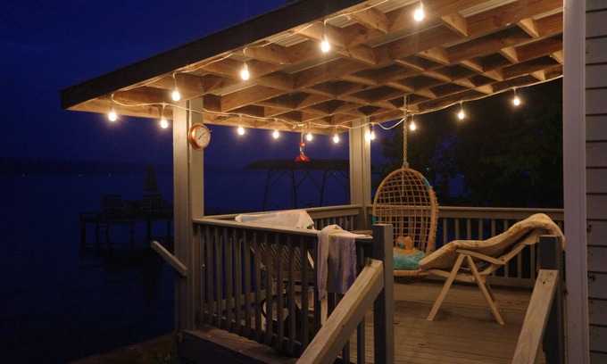 Town of Torrey Cabaña | Charming Vintage Lakefront Cottage on Seneca Lake