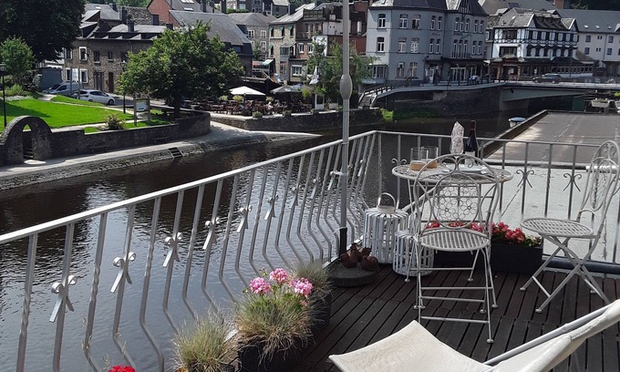 La Roche-en-Ardenne Casa | Encantadora casa al borde del agua 🌲🦆🦋🐟 La Roche en Ardenne Bélgica