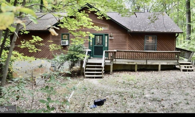 Mineral Cabina | Charming Waterfront cabin in Lake Anna