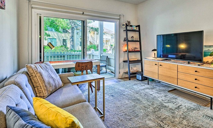 Marina Bay Condominio | Charming Waterfront Condo w/ Resort Amenities