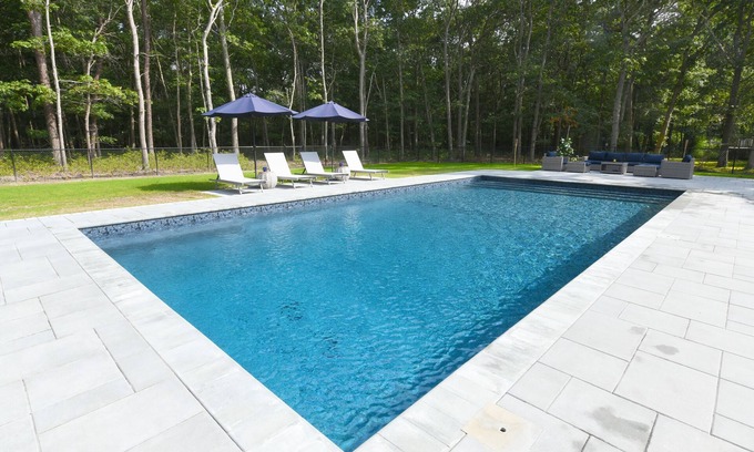 Westhampton Casa | Encanto Westhampton 4 dormitorios y nueva piscina y jacuzzi!