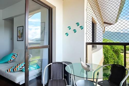 Barra da Lagoa Apartamento | CHARMOSO seu apto a apenas 300 mts da rua mais turistica de ubatuba