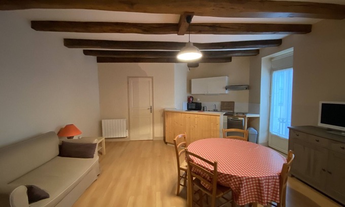 La Roche-Posay Apartamento | Encantador apt con WIFI a 70m de los Thermas - Se admiten mascotas