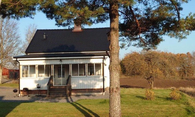 Trollhattan Municipality Casa | Charmy house with the nature just around the corner