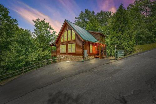 Black Bear Falls Casa | Chasin' A Dream #366