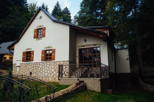 Perstejn Casa | Chata POHÁDKA- "Lesni Udoli"