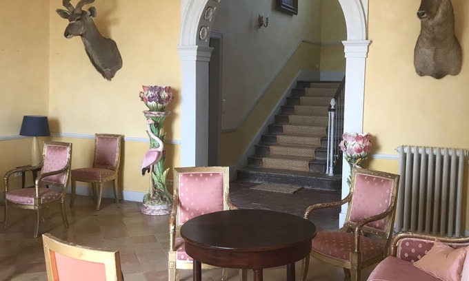 Betous Otro | Chateau d'un Gal de Napoléon in the Gers, happiness is in the meadow