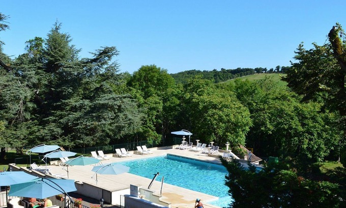 Carlucet Alquiler De RV | Chateau de Lacomte