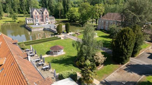 Quesmy Cama Y Desayuno | Chateau de Quesmy