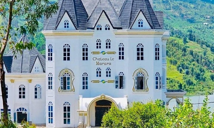 Kibuye Hotel | CHATEAU LE MARARA
