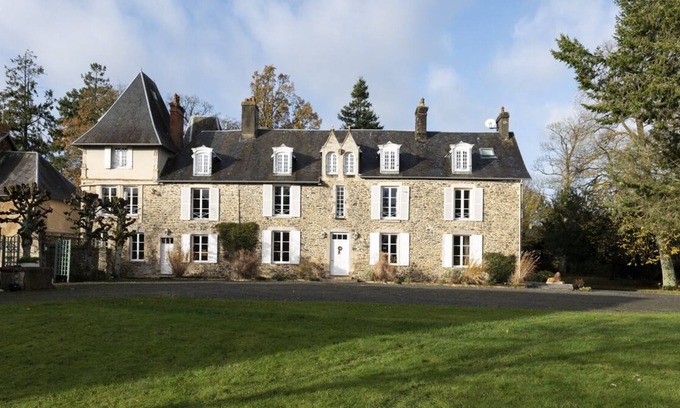 Feugeres Otro | Chateau Monet - Diez Habitaciones , Capacidad 20