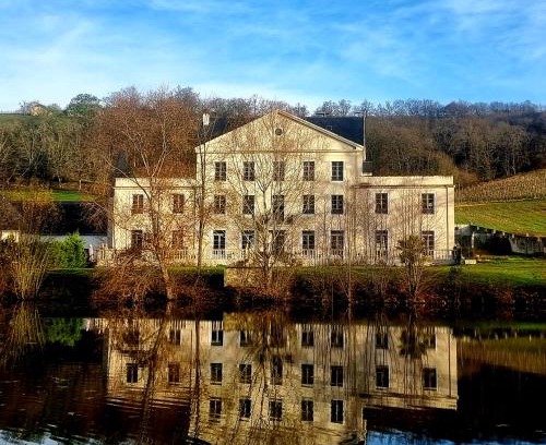 Monein Cama Y Desayuno | Chateau Roquehort