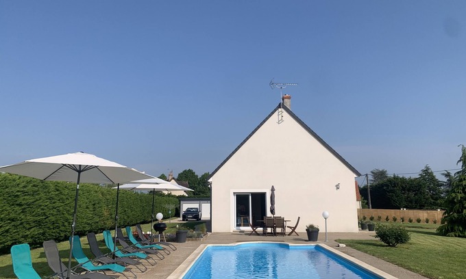 La Chapelle-Vendomoise Villa | chateau de la Loire beauval zoo villa 8 + 2 personas piscina privada climatizada