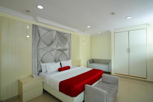 Ofin Hotel | Chateux De Atlantique Hotel