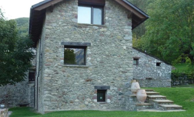 Villanova Casa | CHECK-IN CASAS Borda Blaner