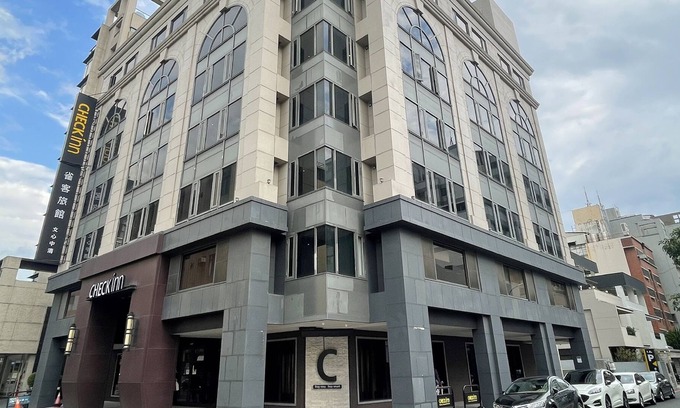 North District Hotel | CHECK inn Taichung Wenxin Zhongqing