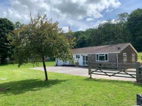 Compton Martin Casa | Cheddar Head Bungalow