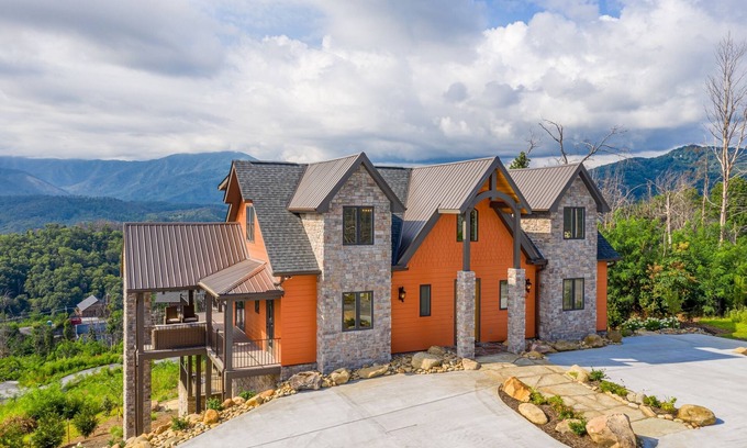 Chalet Village North Cabaña | Cheer For Smoky Mountain Views