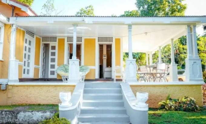 Oracabessa Casa | Cheerful 3-bedroom villa with on premises parking