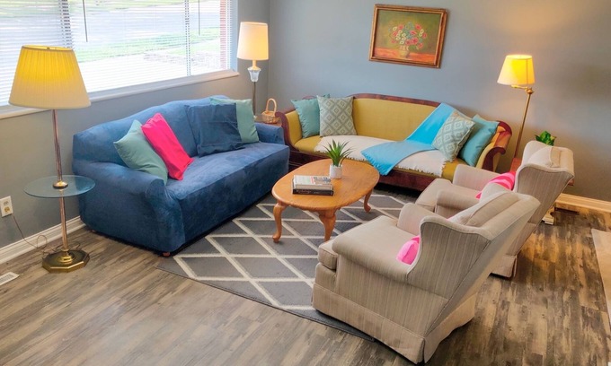 Huber Heights Casa | Cheerful 3-BR home near Downtown Dayton, Wright Patterson AFB and Airport
