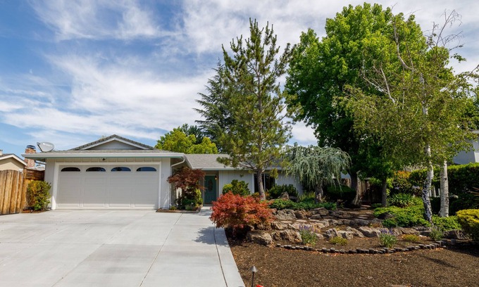 San Ramon Casa | Cheerful 3bedrooms/2bathrooms Single Family House