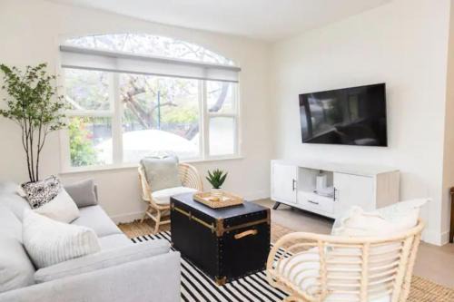 Little Italy Casa | Cheerful 4BD Home in the Heart