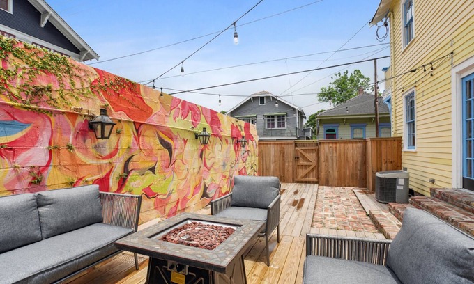 Bywater Casa | Cheerful Bywater Home in Historic New Orleans