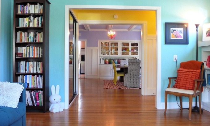 Bushrod Casa | Elegante, espaciosa, con ubicación céntrica y bañera de hidromasaje