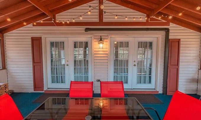 Long Pond Chalet De Esquí | Cheerful Chalet - Fireplace, BBQ, Firepit& Hottub