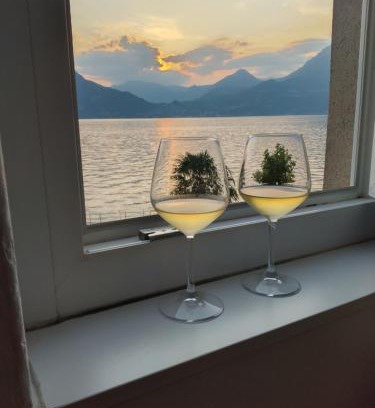 Fiumelatte Apartamento | Cheers sunset 097084-LNI-00008