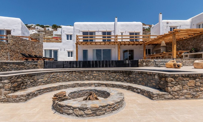 Houlakia Casa | Chef included by Fantasia Villas: de la Greco Villa