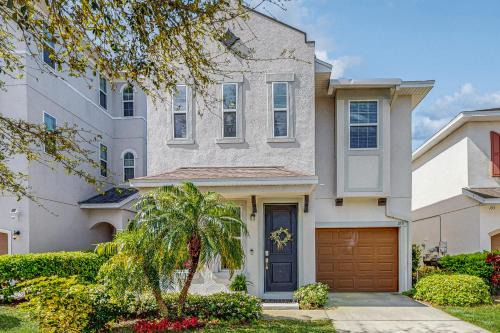 West Haven Casa | Chelsea Park Charmer