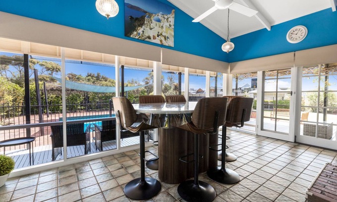 Eagle Point Casa | Chenu Lakeside Homestead: Your Perfect Holiday Retreat