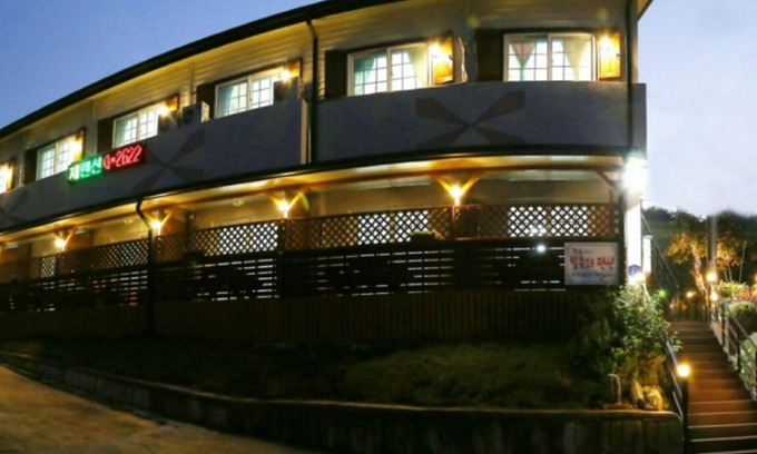 Cheongdo Casa | Cheongdo Bitchukje Pension