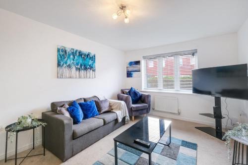 Emersons Green Casa | Cherry Banks 5 Bedroom and 3 Bathroom House