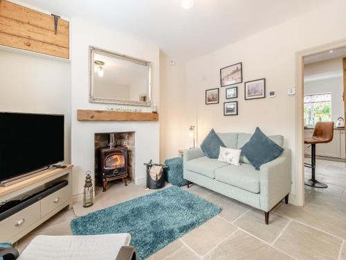 Cherry Burton Casa | Cherry Blossom Cottage