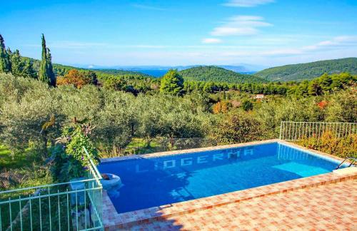 Alikias Villa | Cherry Cottage