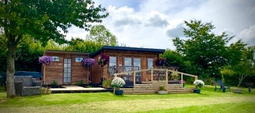 West Buckland Otro | Cherry Tree Glamping Lodge