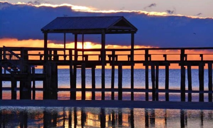 Churchton Casa | Chesapeake Bayside Bungalow