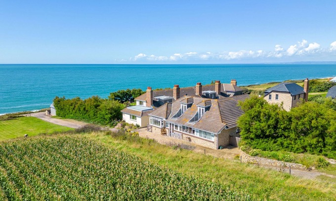 Littlebredy Apartamento | Chesil Watch - sleeps 10 people
