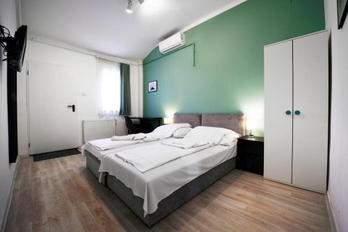 Kispest Casa | Chesscom Guesthouse