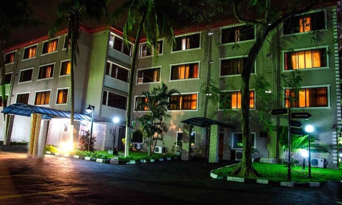 Ojodu Hotel | Chesterfield Hotel & Suites