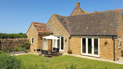 Martock Casa | Chestnut Cottage