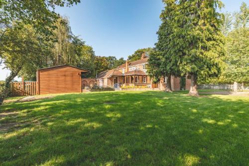 Maidenhead Casa | Chestnut Cottage - Stunning Countryside Views! PARKING, 4 BED, 3 BATHROOMS