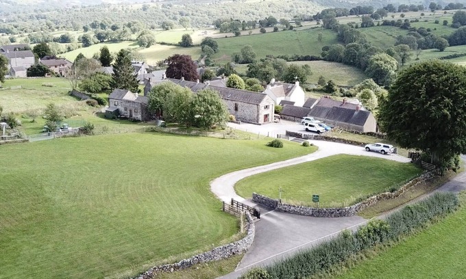Bonsall Cabaña | Chestnut Farm Holiday Cottages