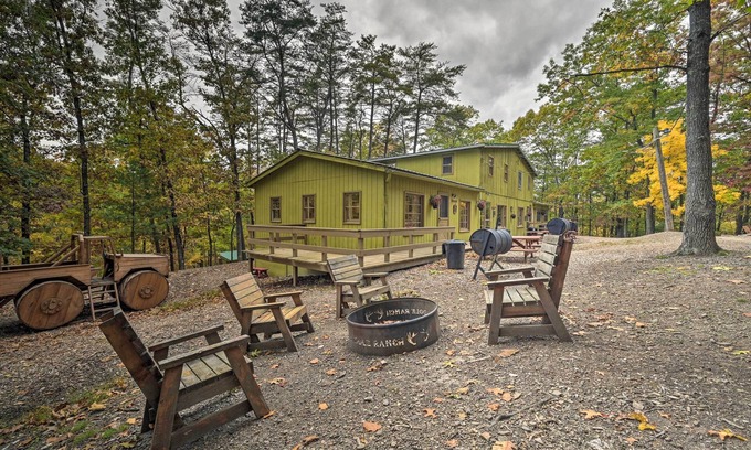Huntingdon Apartamento | Urban Ranch Apt w / 50 Acres por Raystown Lake!