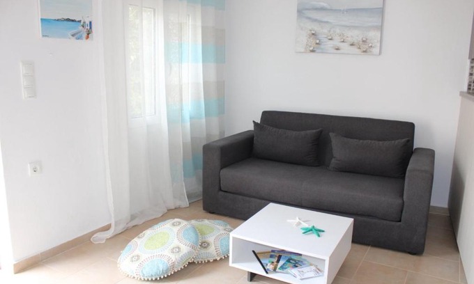 Tavronitis Casa | Chez Angelika