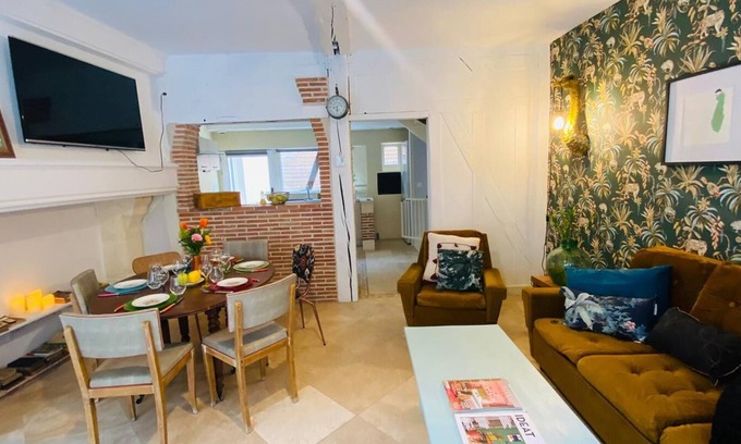 Bar-sur-Seine Casa | Chez Brigitte, Maison de Ville en pan de Bois, Cour Intérieure