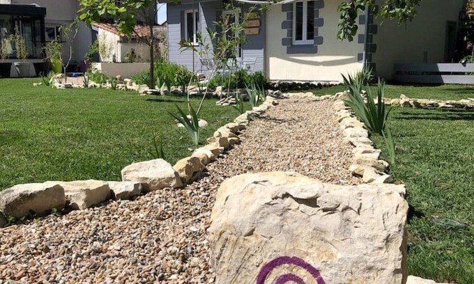 Verines Casa | "chez Camille &..." Chez Vous!